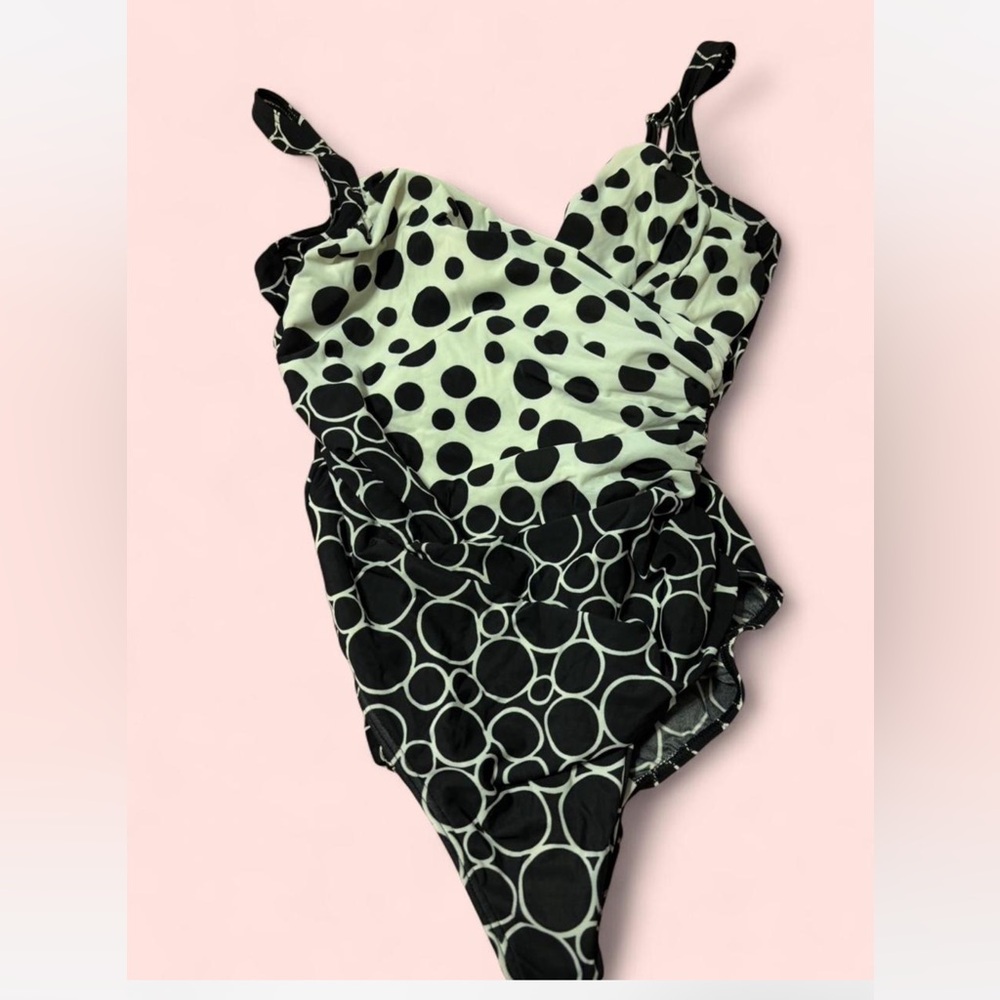 Black and White Polka Dot Swimsuit
